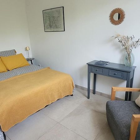 Location Appartement Dans Mas Provencal Monteux Zewnętrze zdjęcie